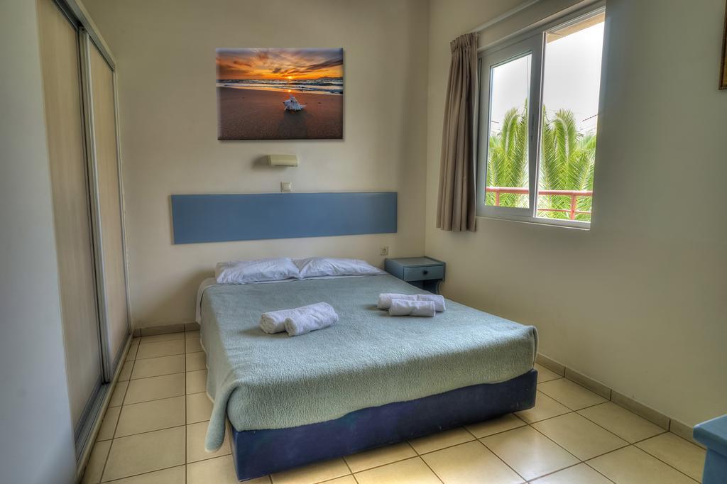 Seafront Beach Hotel Apartments Rethymno  Exterior photo